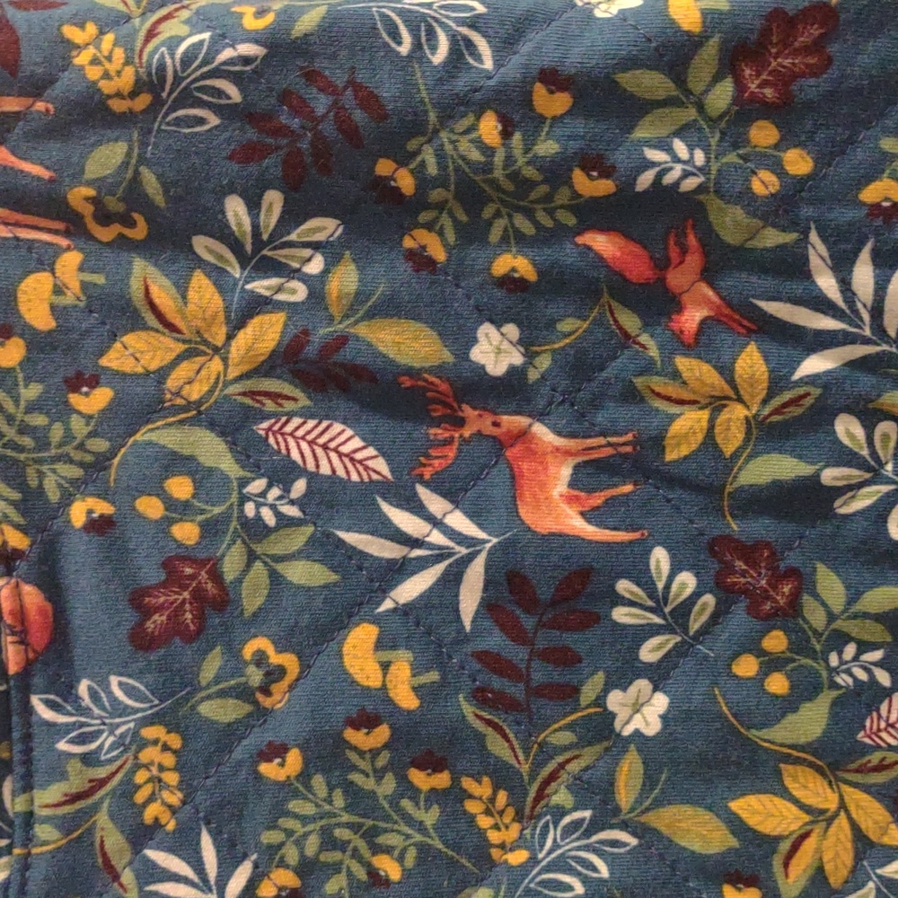 Talbots Women's Medium Woodland Ditzy Quilted Sweatshirt - Picture 3 of 7